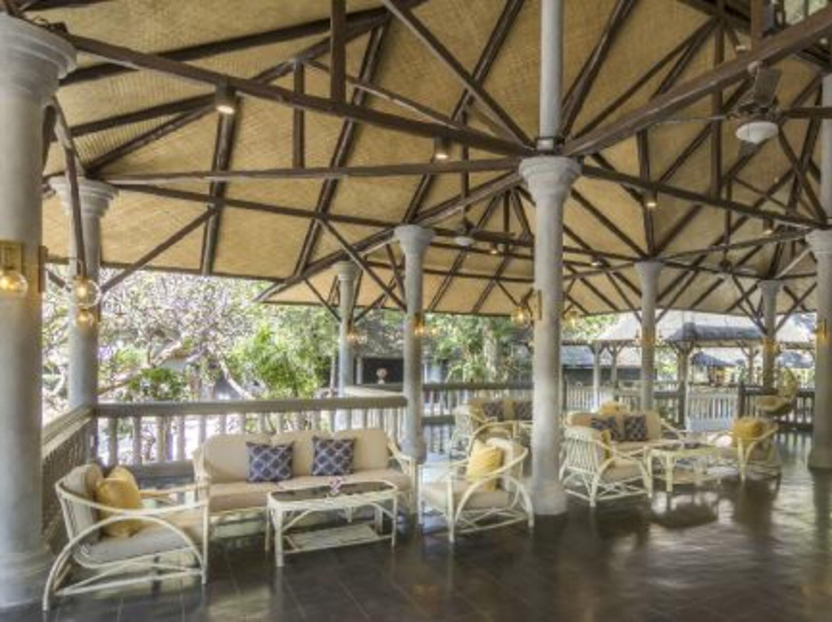 Let'S Hyde Pattaya Resort & Villas - Pool Cabanas Εξωτερικό φωτογραφία