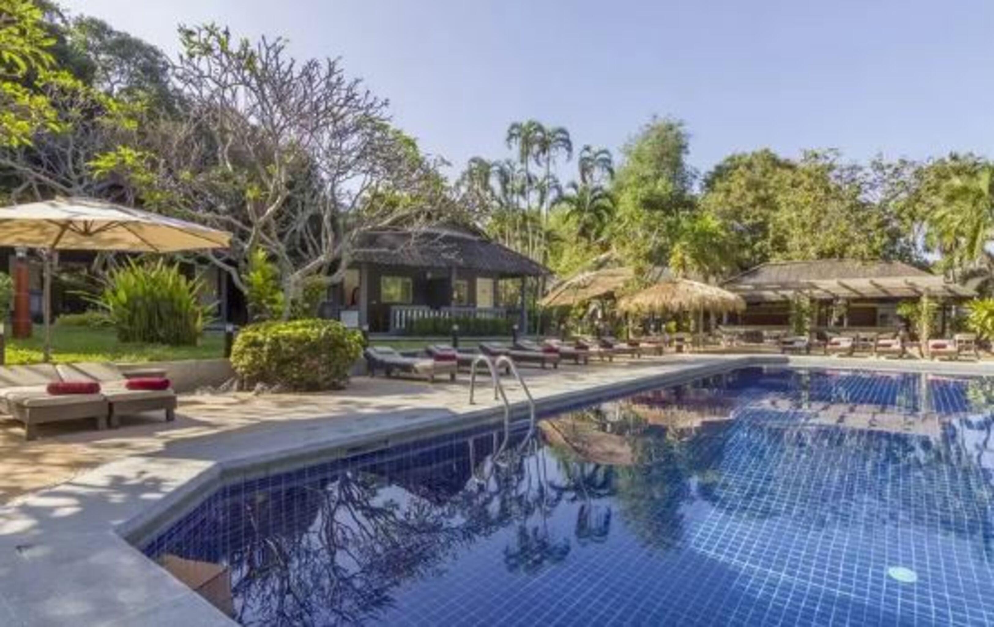 Let'S Hyde Pattaya Resort & Villas - Pool Cabanas Εξωτερικό φωτογραφία