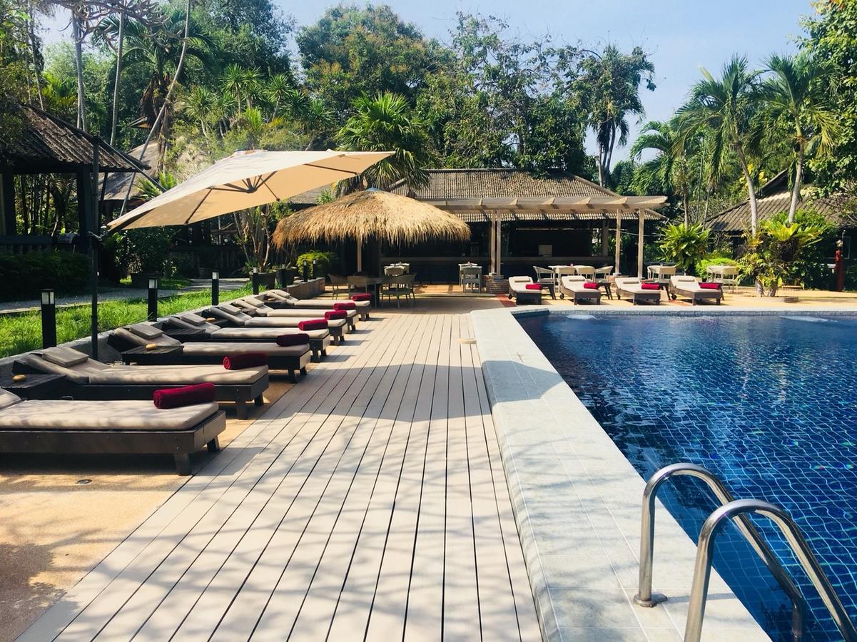Let'S Hyde Pattaya Resort & Villas - Pool Cabanas Εξωτερικό φωτογραφία